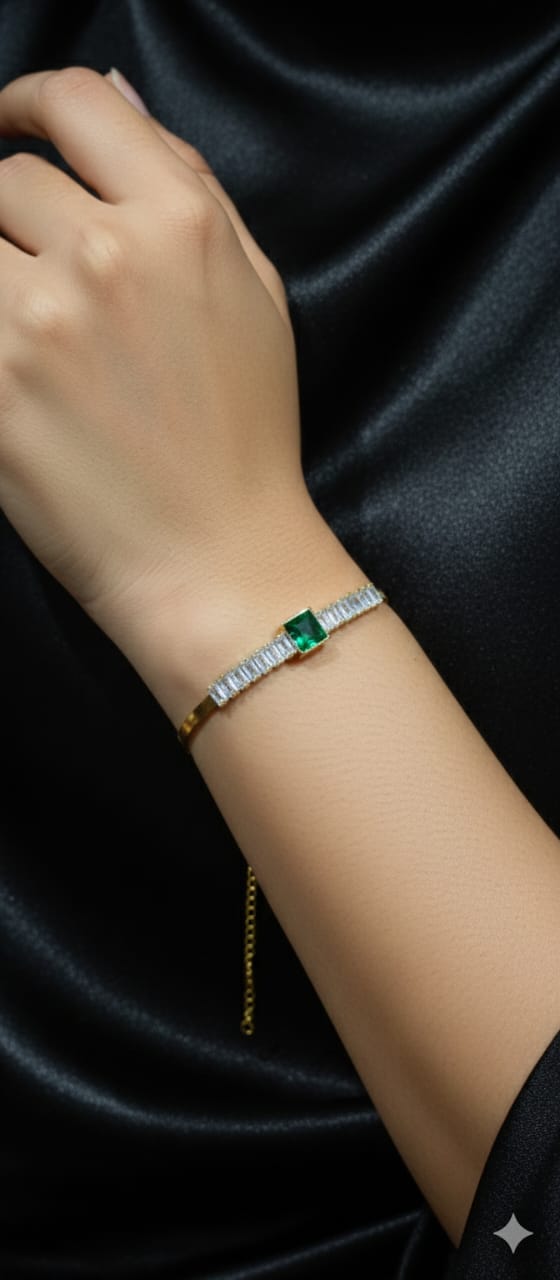 The White Green Crystal Bracelet